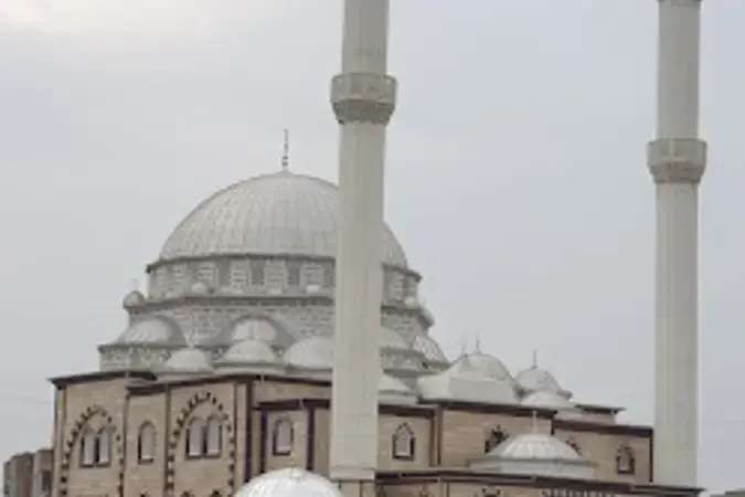 İzmir Bergama Abdullah Efendi Cami kapak görseli