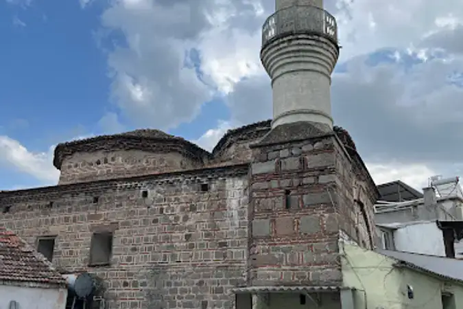 İzmir Bergama Divanıhızır Cami kapak görseli
