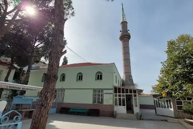 İzmir Bergama Gaziosmanpaşa Mahallesi Cami kapak görseli