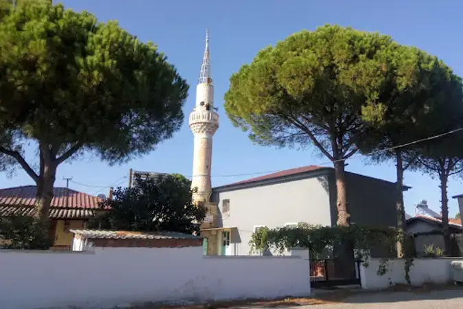 İzmir Bergama Küçükkaya Mahalle Cami kapak görseli