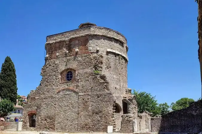 İzmir Bergama Kurtuluş Cami kapak görseli