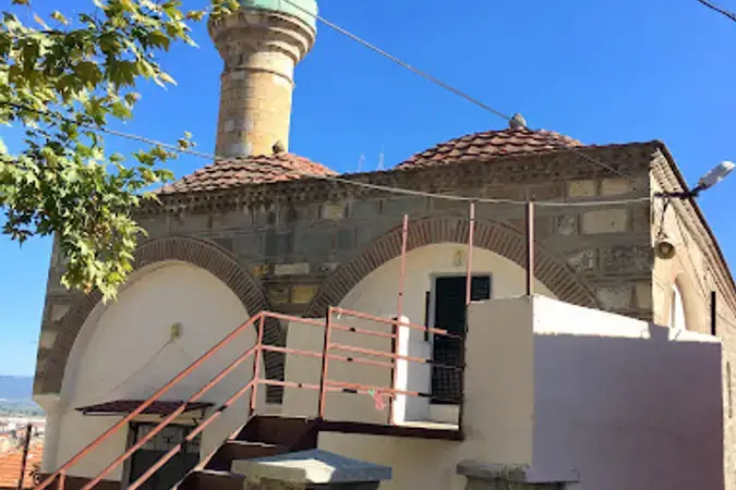 İzmir Bergama Laleli Cami kapak görseli