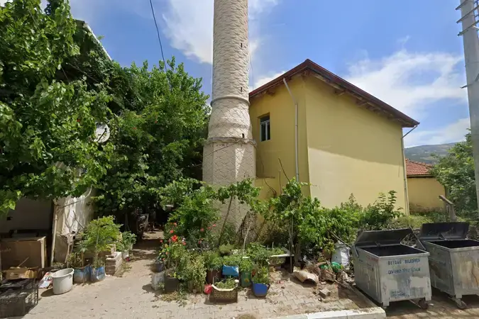 İzmir Beydağ Karaoba Köyü Ova Cami kapak görseli