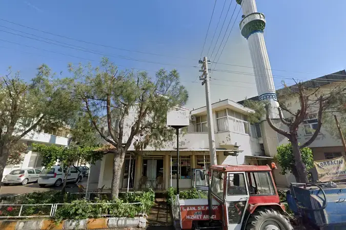İzmir Bornova Muhammed Behaeddin Buhari Cami kapak görseli