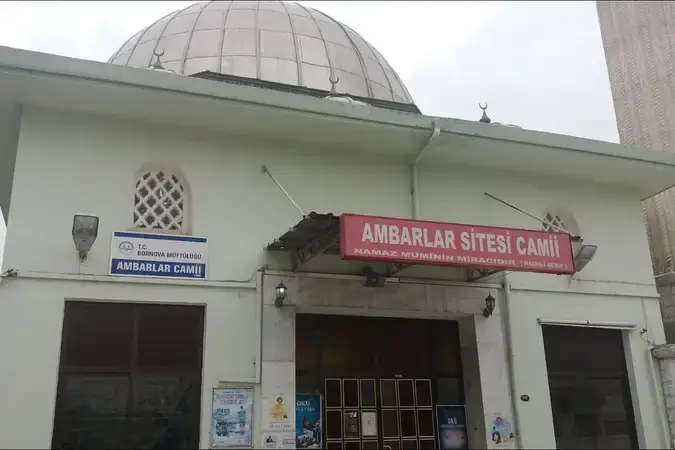 İzmir Bornova Ambarlar Cami kapak görseli
