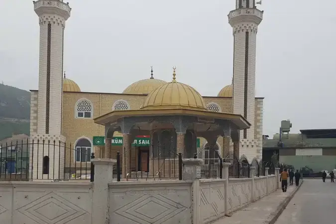 İzmir Bornova Dökümcüler Sitesi Cami kapak görseli