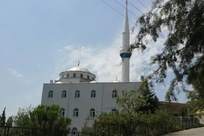 İzmir Bornova Gayrettepe Cami kapak görseli