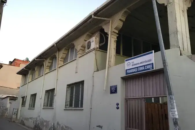 İzmir Bornova Pınarbaşı Cuma Cami kapak görseli