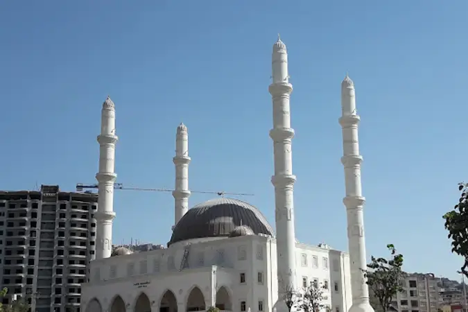 İzmir Buca Beyazıt Cami kapak görseli
