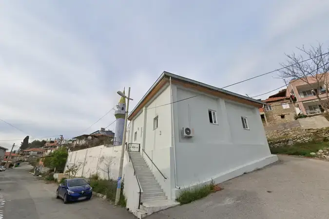 İzmir Buca Kaynaklar Merkez Mahallesi Eski Cami kapak görseli