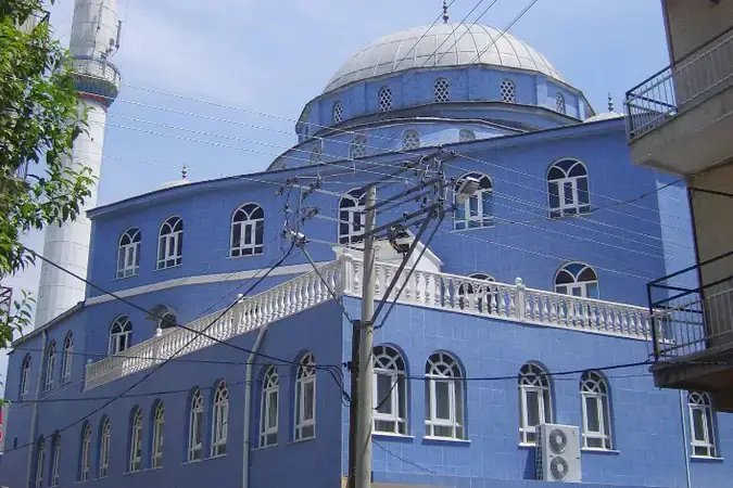 İzmir Buca Şirinyer Merkez Cami kapak görseli