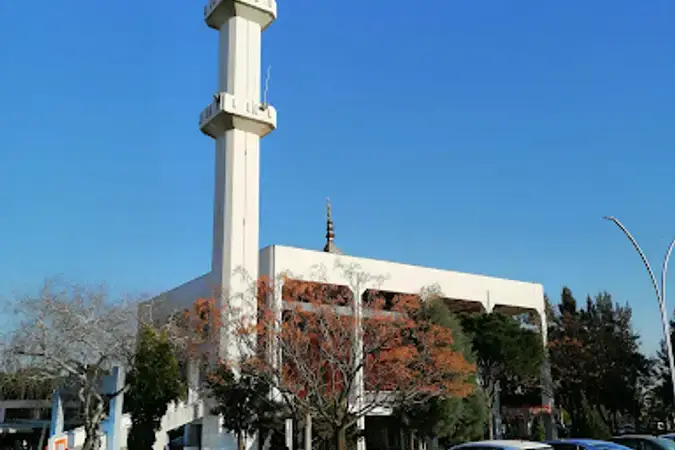 İzmir Çiğli Atatürk Organize Sanayi Bölgesi Cami kapak görseli