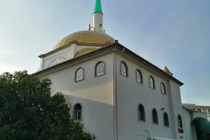 İzmir Çiğli Mevlana Cami kapak görseli