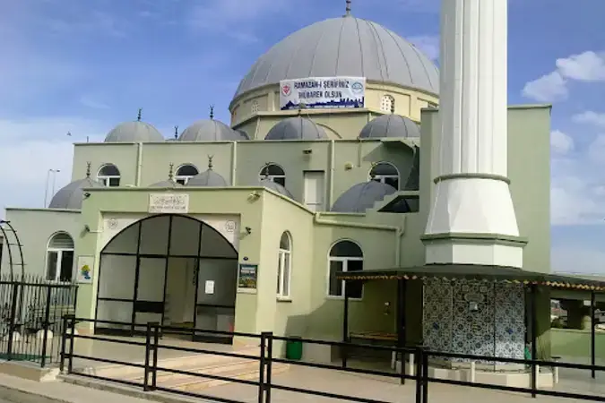 İzmir Çiğli Sosyal Konutlar Yeşil Cami kapak görseli