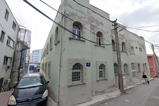 İzmir Çiğli S.Mustafa Çağır Cami (Şuhutlu Cami) kapak görseli