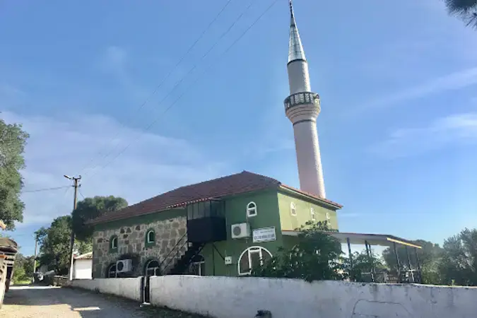 İzmir Dikili Kızılçukur Köyü Cami kapak görseli