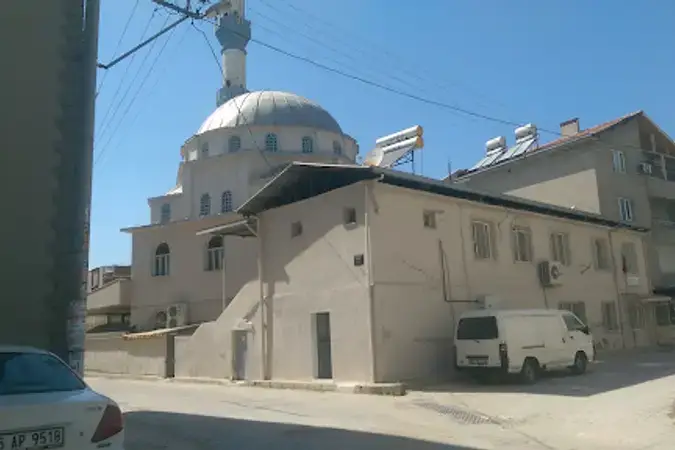İzmir Gaziemir Koşukavaklı Hacı Abdullah Camii kapak görseli
