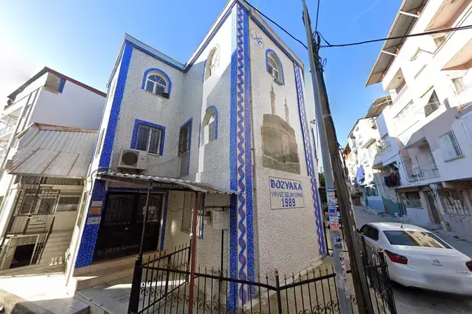 İzmir Karabağlar Bozyaka Yavuz Selim Cami kapak görseli