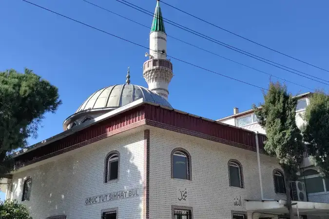 İzmir Karabağlar Sinan Cami kapak görseli
