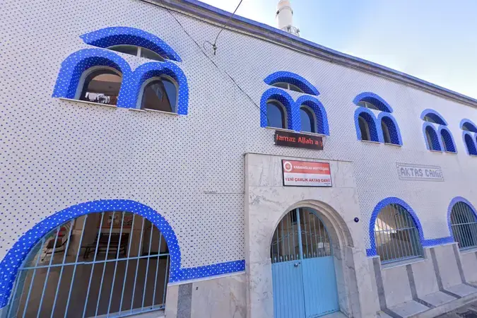 İzmir Karabağlar Yeni Çamlık Aktaş Cami kapak görseli