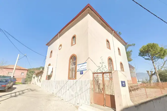 İzmir Kemalpaşa Aşağıkızılca Aşağı Cami kapak görseli