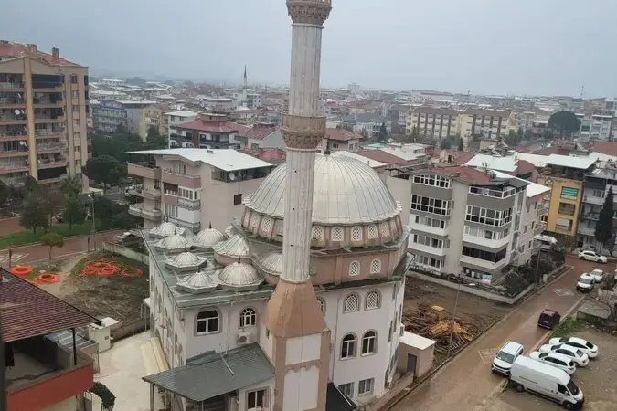 İzmir Kemalpaşa Kubra Hatun Cami kapak görseli