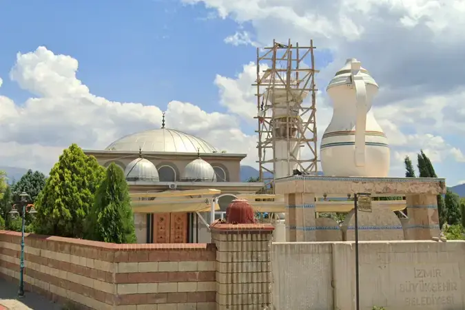 İzmir Kemalpaşa Sebahattin Beşer Cami kapak görseli