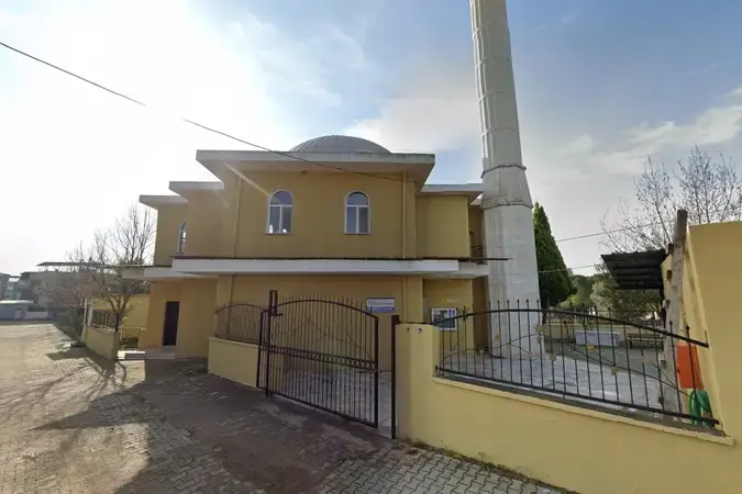 İzmir Kemalpaşa Sütçüler Fettah Cami kapak görseli