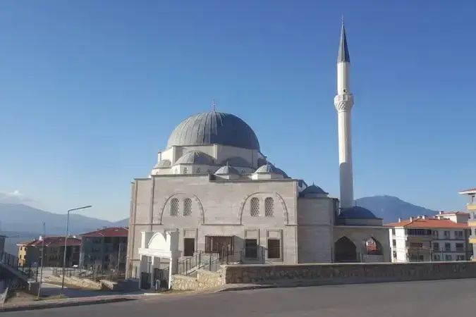 İzmir Kemalpaşa Toki Cami (Çambel Konutları Cami) kapak görseli