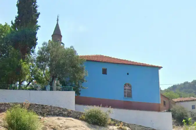 İzmir Kınık Bademalan Köyü Cami kapak görseli