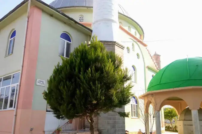 İzmir Kınık Poyracık Fatih Cami kapak görseli