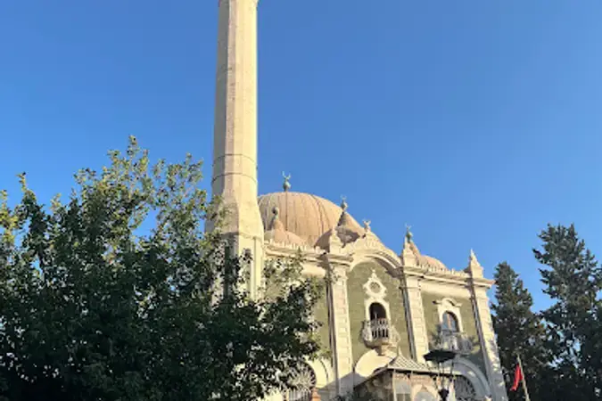İzmir Konak Salepçioğlu Cami kapak görseli