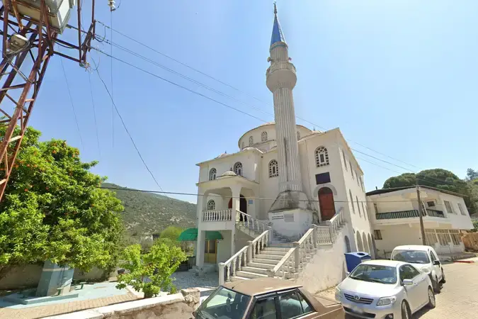 İzmir Menderes Ahmetbeyli Cami kapak görseli