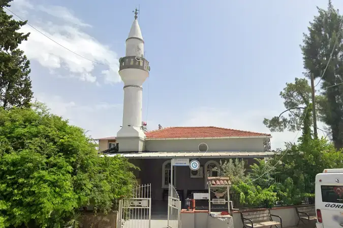 İzmir Menderes Görece Merkez Cami kapak görseli