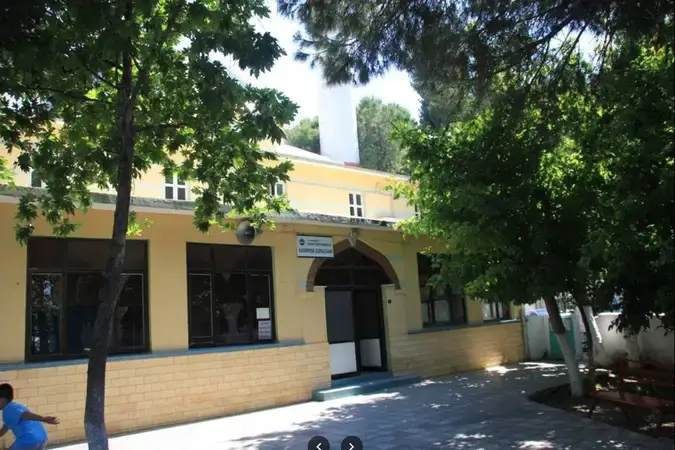 İzmir Menemen Kasımpaşa Cami kapak görseli