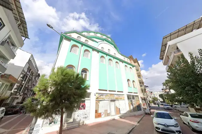 İzmir Menemen Kazımkarabekir Cami kapak görseli