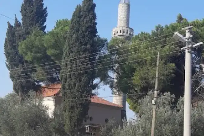 İzmir Menemen 75. Yıl Cumhuriyet Mahallesi Yukarı Cami kapak görseli
