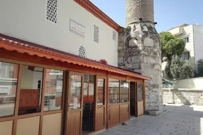 İzmir Seferihisar Ulu Cami kapak görseli