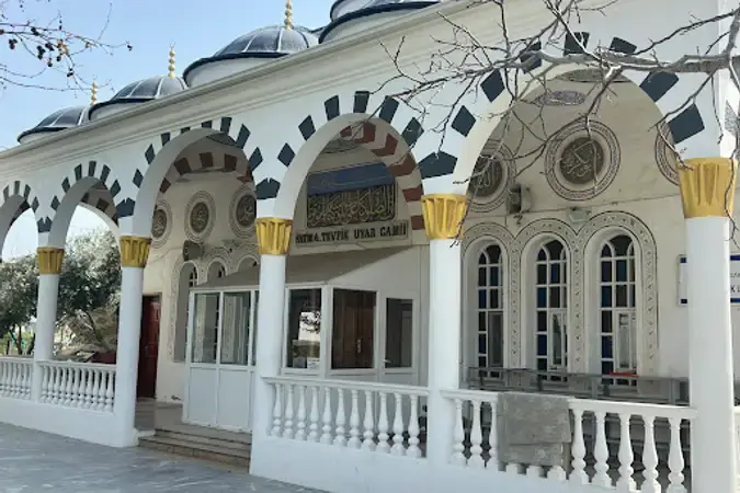 İzmir Seferihisar Fatma Tevfik Uyar Cami kapak görseli