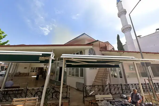 İzmir Seferihisar Mersinalanı Ürkmez Cami kapak görseli