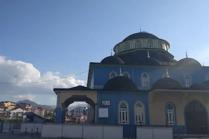 Kocaeli Başiskele Tınaztepe Çinili Cami kapak görseli