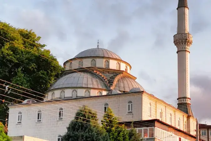 Kocaeli Başiskele Ayazma Cami kapak görseli