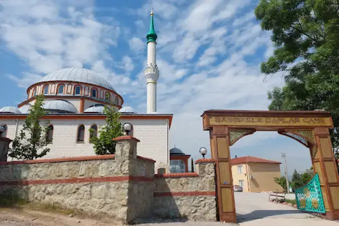 Kocaeli Başiskele Damlar Mahallesi Cami kapak görseli