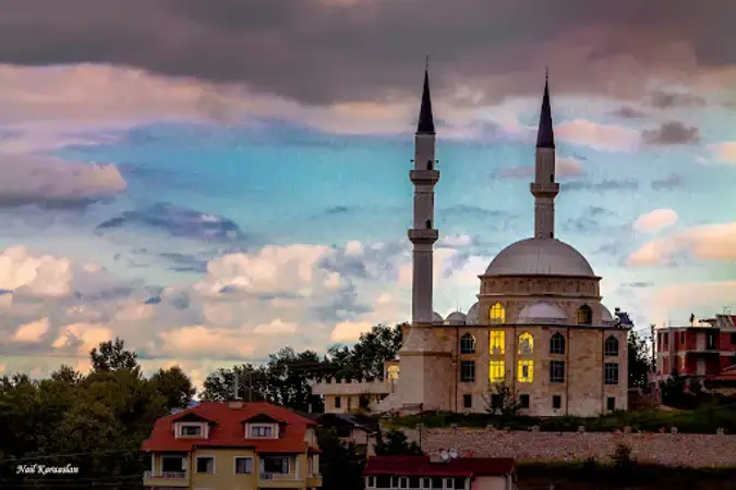 Kocaeli Başiskele Ebubekir Cami kapak görseli