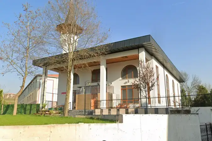 Kocaeli Başiskele İmam Hatip Lisesi Tatbikat Cami kapak görseli