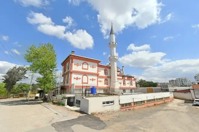 Kocaeli Çayırova Yunus Emre Cami kapak görseli