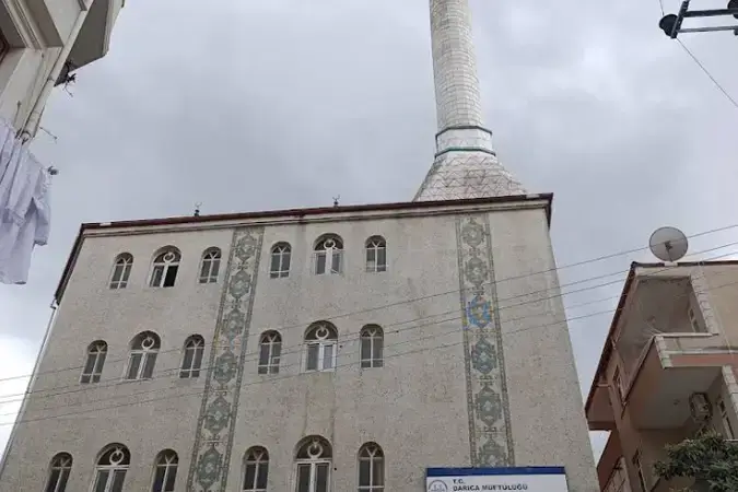 Kocaeli Darıca Akminare Cami kapak görseli