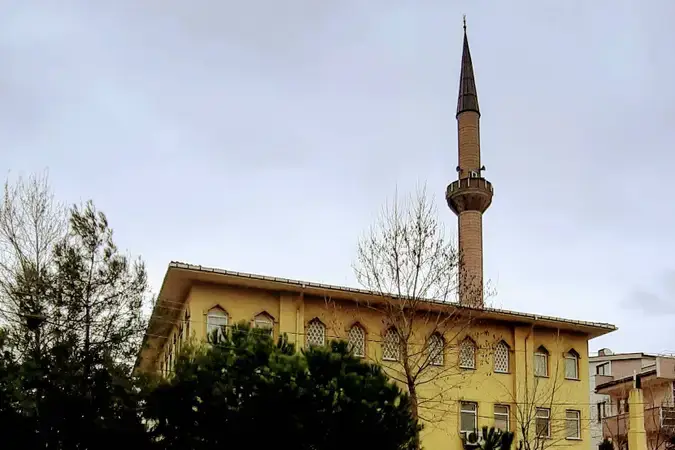 Kocaeli Darıca Asıroğlu Mahallesi İrşat Cami kapak görseli