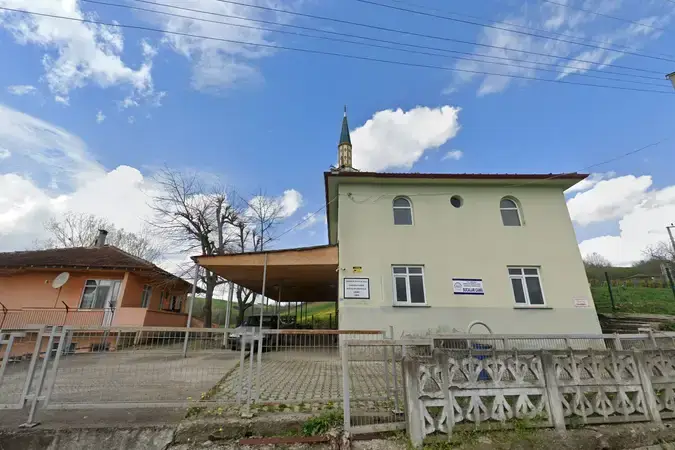 Kocaeli Derince Çavuşlu Mahallesi Sucalar Cami kapak görseli