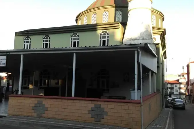 Kocaeli Derince Çınarlı Yıldızevler Cami kapak görseli